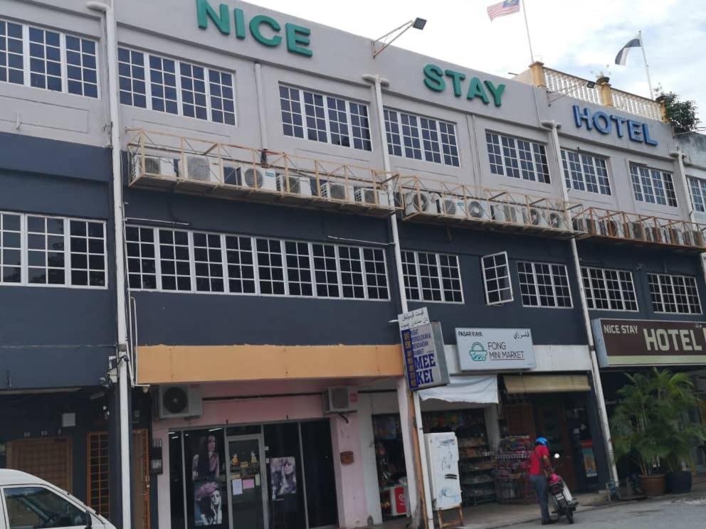 Nice Stay Hotel Raub Exterior photo